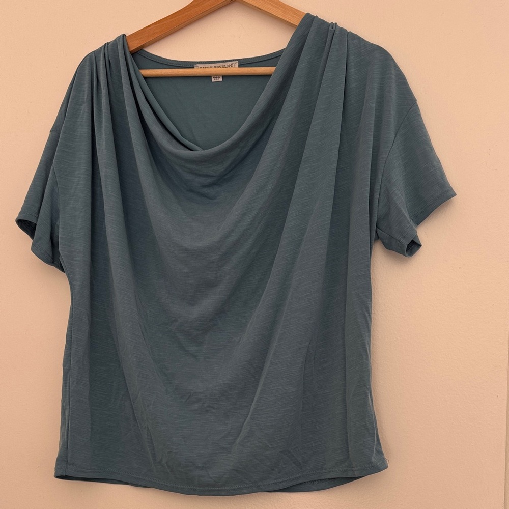 Green Envelope Teal Short Sleeve Top